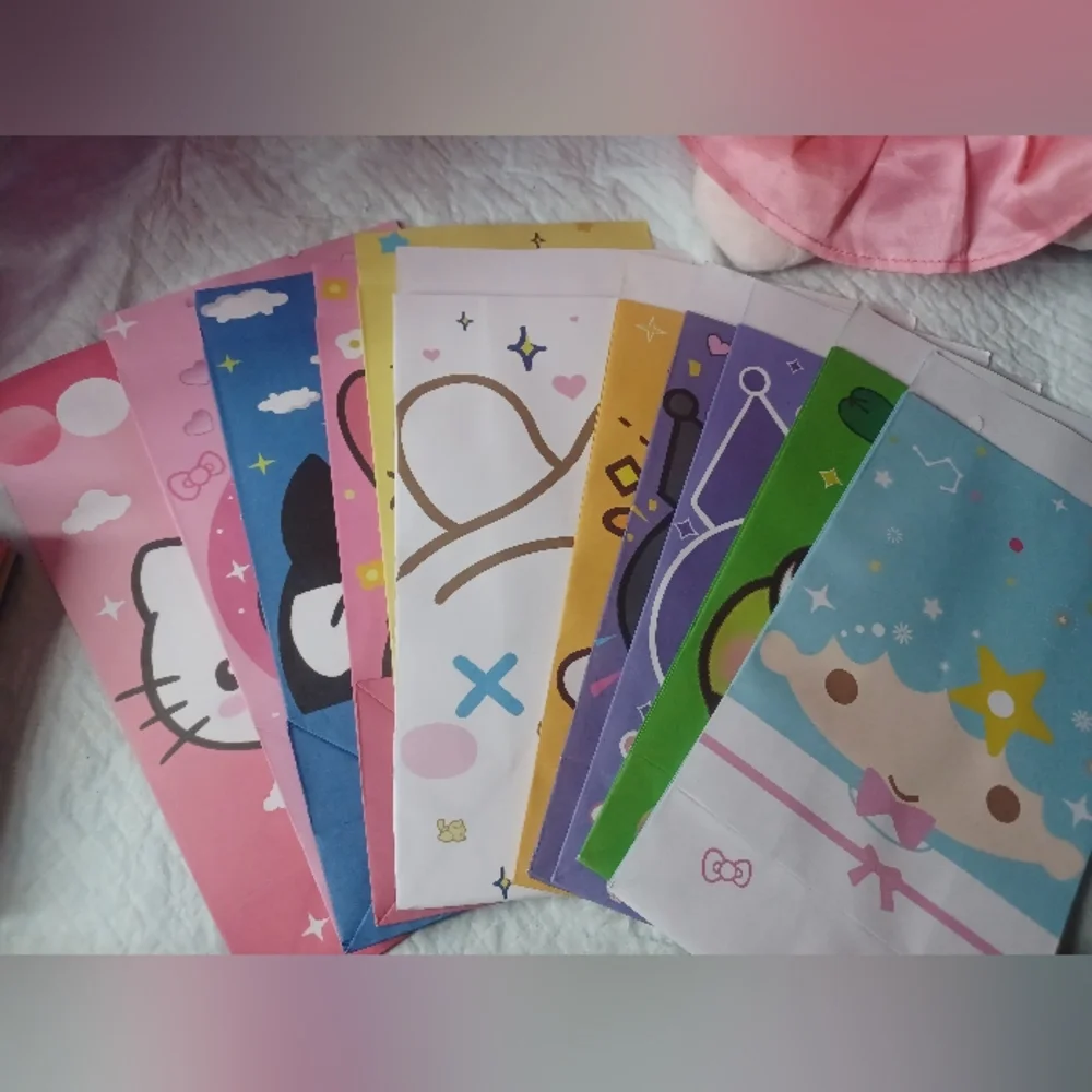 12 Sanrio Party Bags